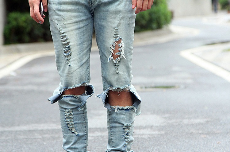 walking in ripped jeans